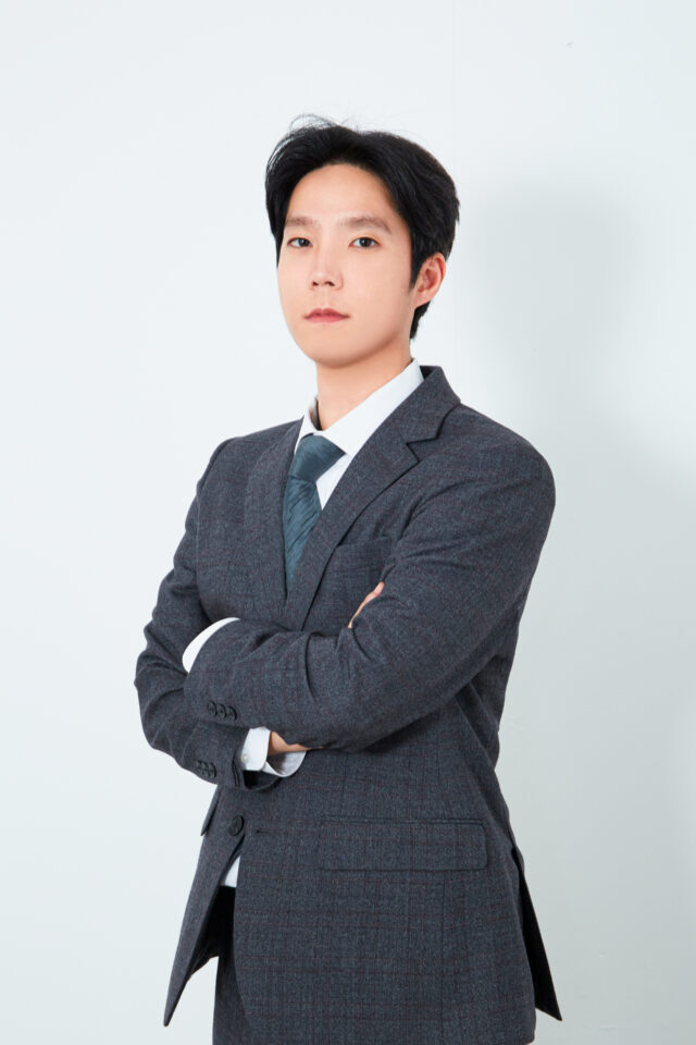 Justin Huh, Attorney at Law