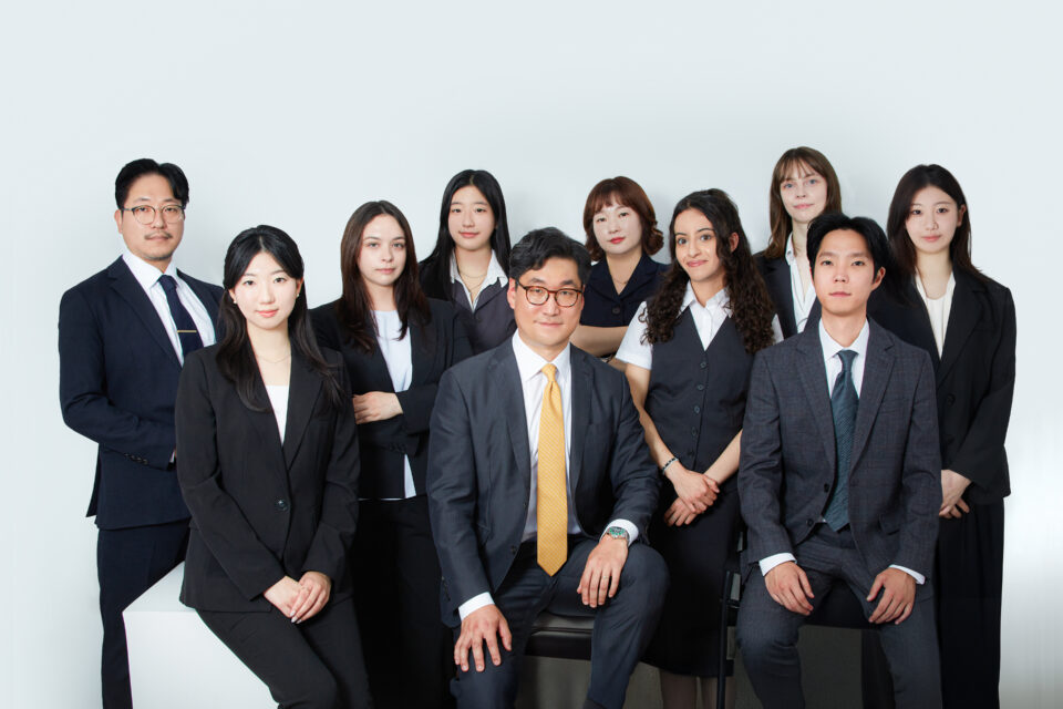 English-speaking lawyer in Korea